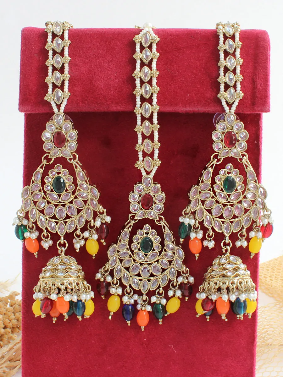 Ayeza Earrings & Tikka