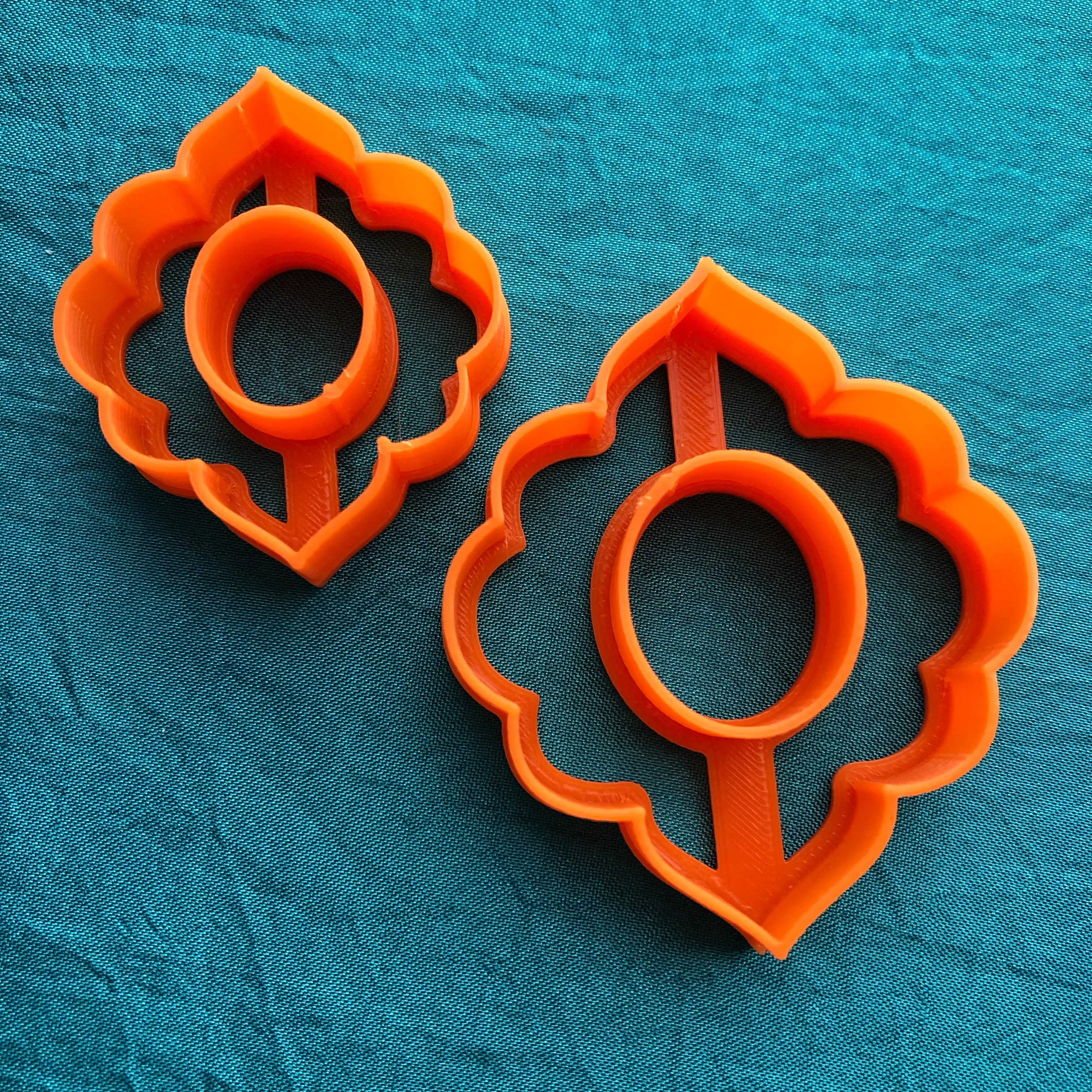 Ruffled Kiss donut Center Hole cut-out frame polymer clay cutter set jewelry earrings pendant small sharp clay cutters