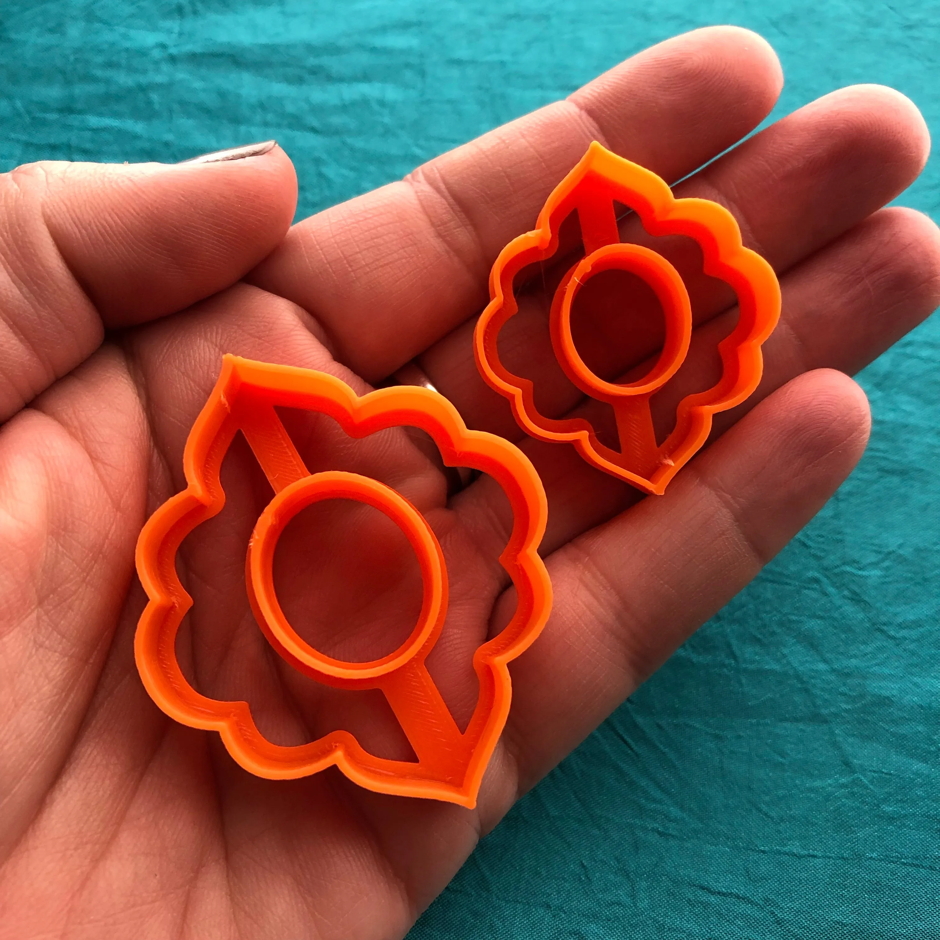 Ruffled Kiss donut Center Hole cut-out frame polymer clay cutter set jewelry earrings pendant small sharp clay cutters